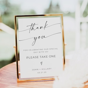 Minimalist Wedding Favors Sign Template, Modern Wedding Favor Sign, Please Take a Favor, Gifts Table Sign, Editable Favors Sign Printable