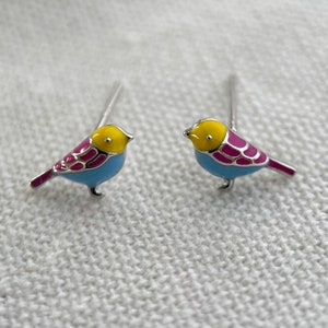 Orecchini per borchie per uccelli in smalto d'argento sterling, orecchini delicati, orecchini minimalisti, orecchini per uccelli, orecchini y2k, orecchini unici, perni per uccelli