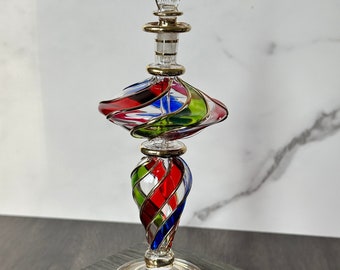 Mundgeblasene ägyptische Glasparfümflasche mit mehrfarbigem Swirl-Design und 14K Goldakzenten