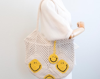 Cotton Crochet Handmade Shoulder Bag with Smiley Face Design – 2 Colors