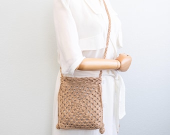 Retro Cotton Knitted Shoulder Drawstring Bag – Handmade Crochet Crossbody Purse with Tassels