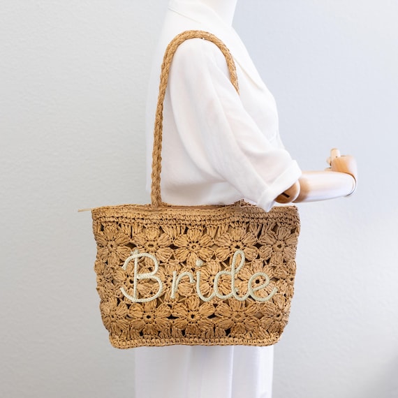 Floral Crochet Straw Tote Bag: Boho Beach Bag with Zipper