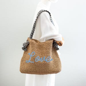 Sac à bandoulière chic en paille, cadeau personnalisé, fourre-tout bohème, sac à main d'été, mariage EVJF, douche nuptiale fiançailles, vacances à la plage