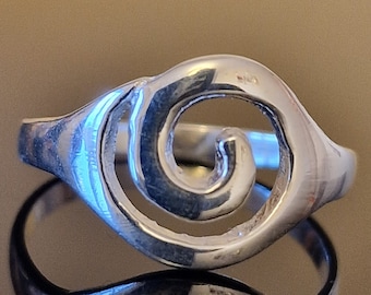 Sterling Silver Spiral Ring: Handmade Celtic Statement Jewelry