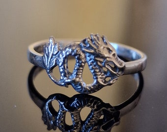 Dragon Ring Chinese Dragon Ring Silver Dragon Ring Sterling Silver Ring Unisex Ring Men's Ring Gift for Her Animal Ring Statement Ring