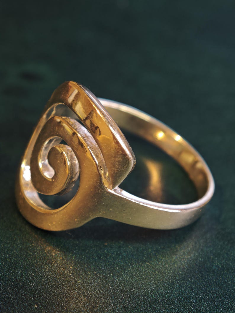 Handmade Sterling Silver Spiral Ring: Celtic Statement Jewelry image 13