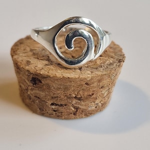 Sterling Silver Spiral Ring: Handmade Celtic Statement Jewelry image 3