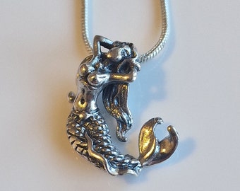 Collana con sirena in argento sterling La sirenetta regalo per lei Regalo per la mamma Regalo fatto a mano per ragazze Collana in argento Gioielli estivi Magia da spiaggia