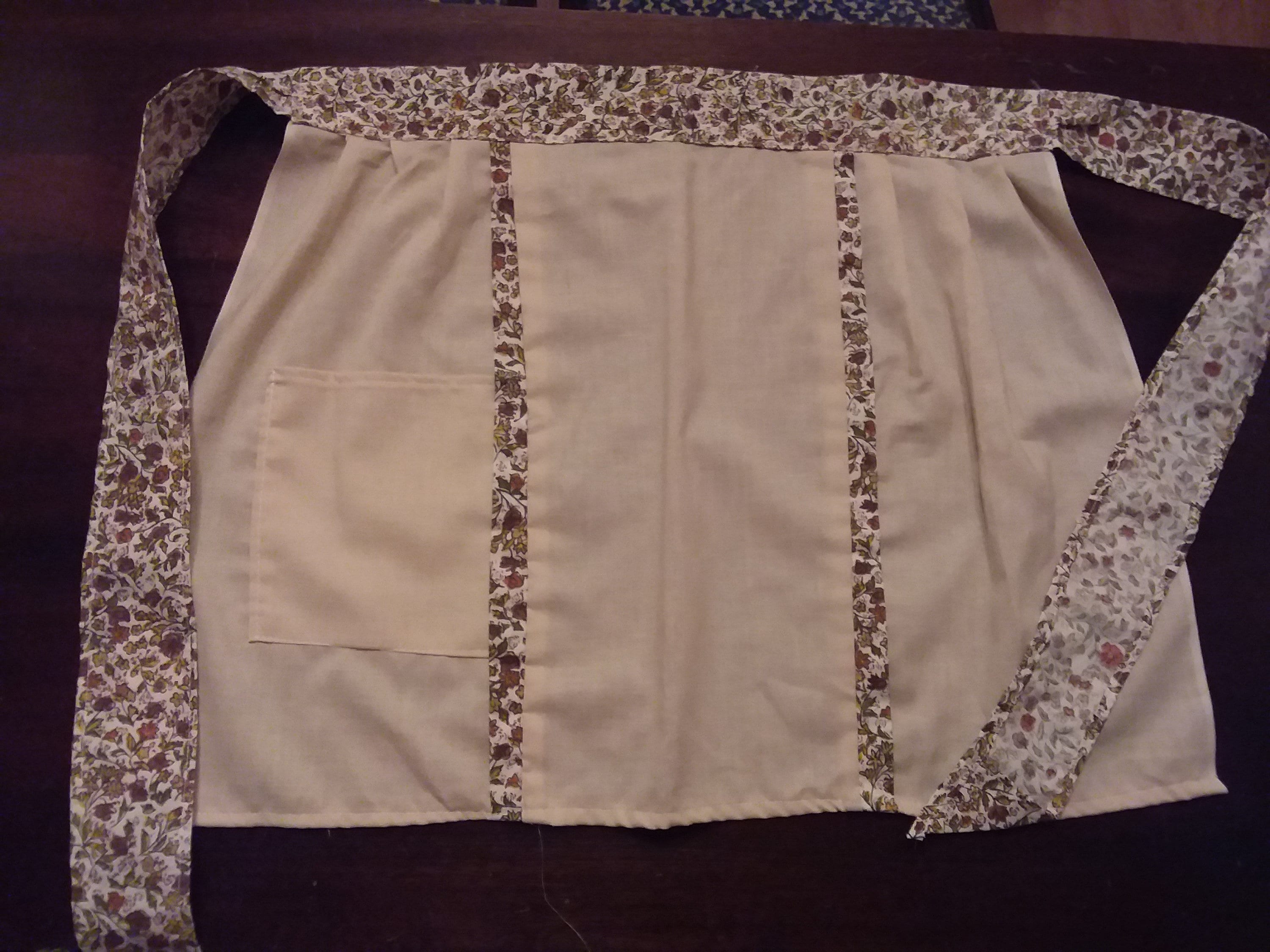 Vintage Aprons, Retro Aprons, Old Fashioned Aprons & Patterns Vintage Homemade Apron Beige $15.48 AT vintagedancer.com