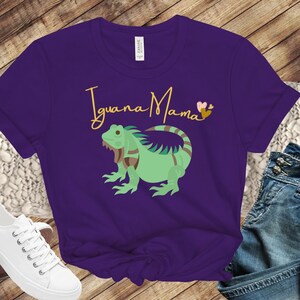 Iguana Mama Shirt Gift for Iguana Mom Reptile Tee Iguana Mom Shirts Mothers Day Iguana Shirt Gift for Mom Lizard Shirt for Her