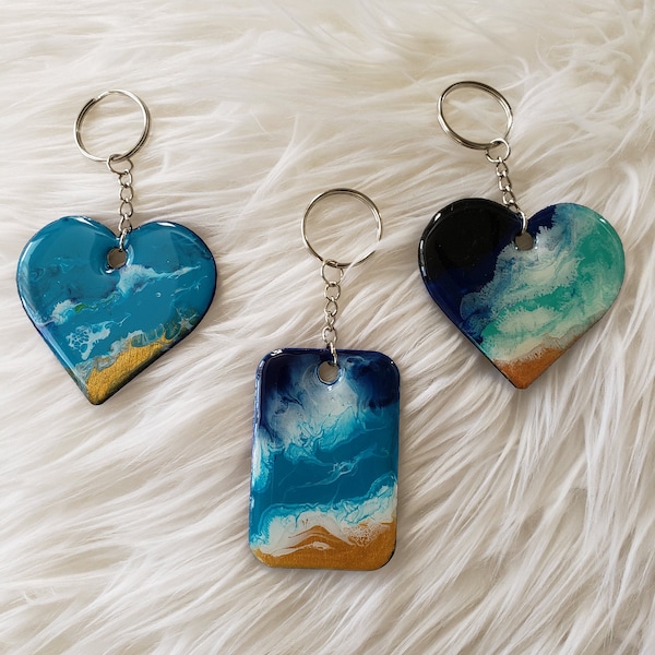 Ocean resin keychain, resin seascape keychain, ocean heart key ring, turtle lover, beach key ring, gift turtle her/his,special gifts,bridal