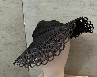 1940 Open Crown Black Straw Hat, Wide Brim With Multiple  display picture 1