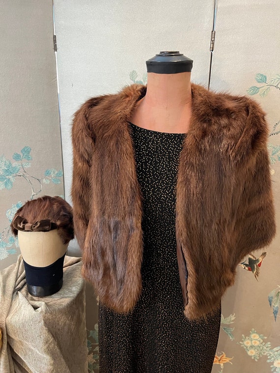 1950, Vintage, Mahogany, Mink Stole and Mink Tails, Hat  display picture 1
