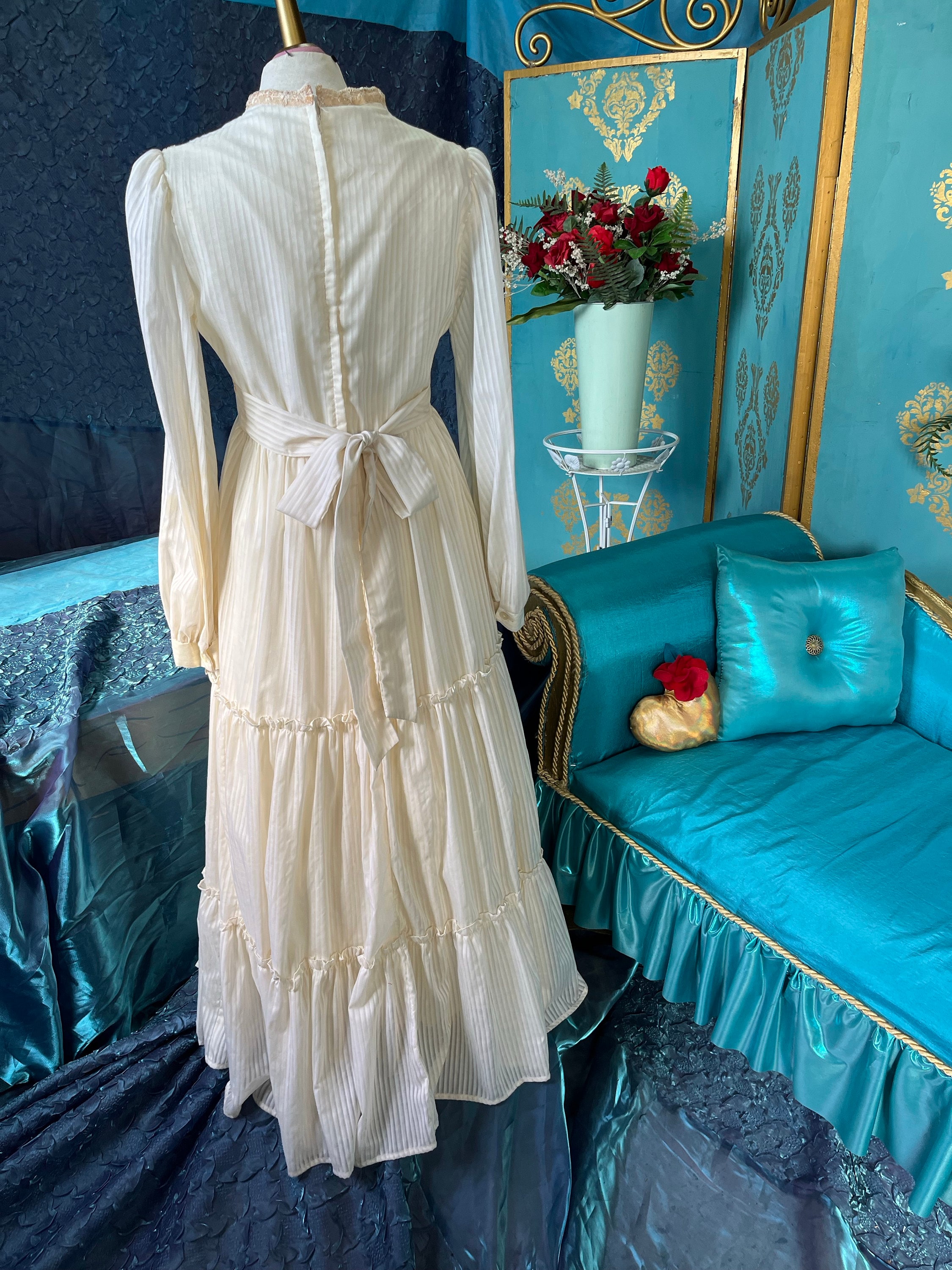 vintage gunne sax wedding dress Vintage 70s Gunne Sax Bridal