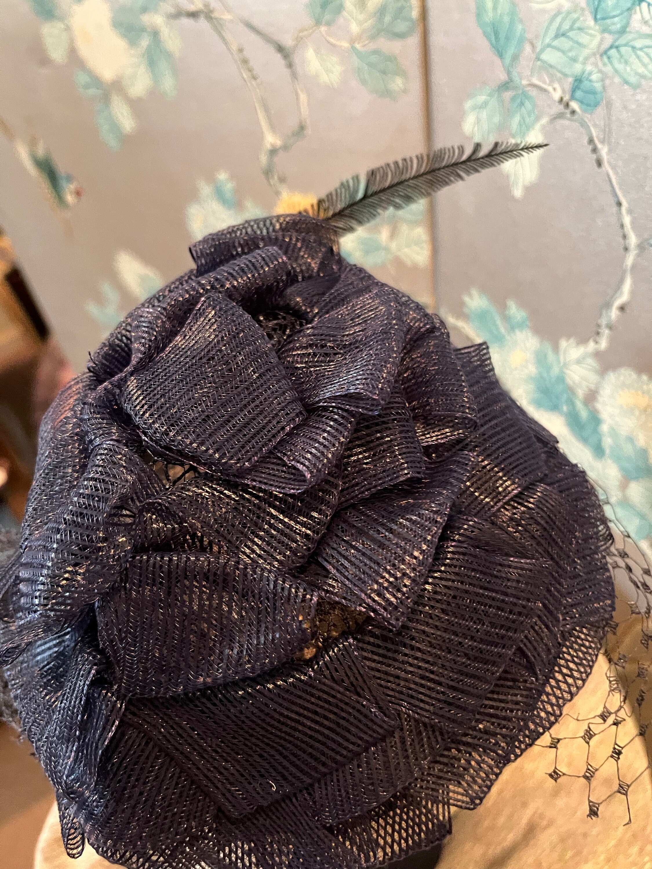 1940 Fascinator, Navy, Woven Nylon Ribbon Hat, Feather  display picture 1