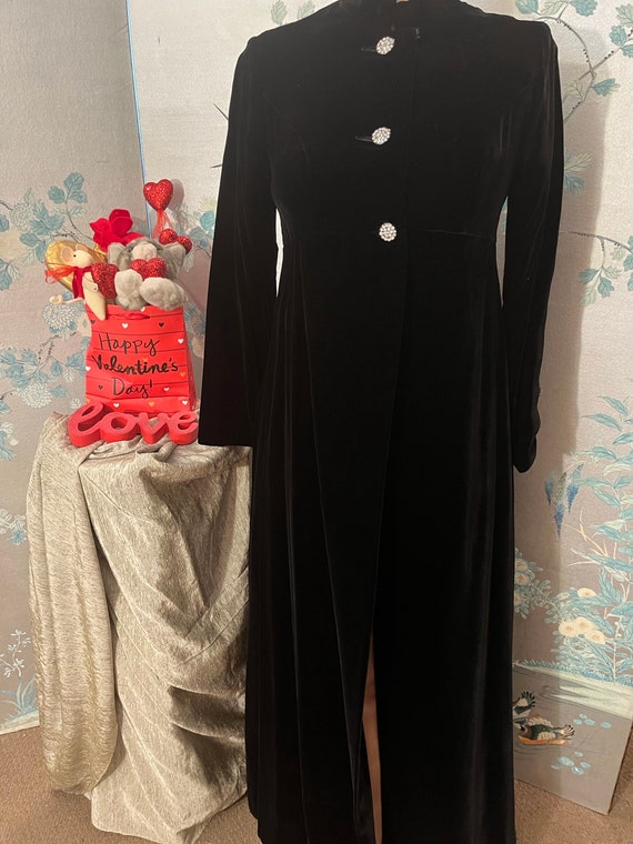 1970 vintage, black, silk velvet, full length eve… - image 1