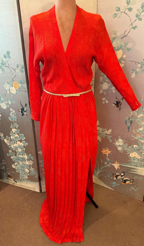 90's Evening Gown From Saks Fifth Avenue. Red, Embossed Silk-gaberdine; Feather Light and Gorgeous - Etsy 90's Evening Gown From Saks Fifth Avenue. Red, Embossed Silk-gaberdine; Feather Light and Gorgeous - Etsy