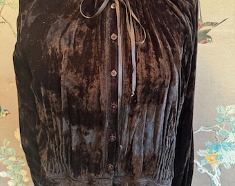 Blusa estilo boho de los años 60, terciopelo negro, escote con cordón ajustable.