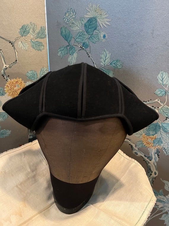 1950 mini hat. velour felt trimmed in grosgrain r… - image 1