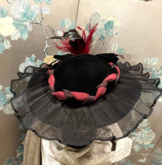 1940 Vintage, “ruth Alan” Hat, Wide Brim, Aigrette Feathers 