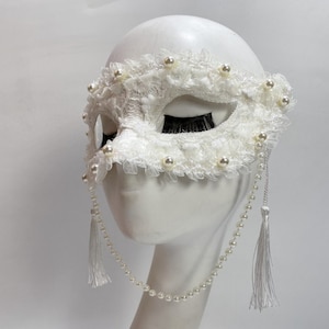 Pearl mask,White lace mask,tassel mask,Masquerade party mask,Beautiful mask,Court ball party,Dance mask,carnival masks,creative mask