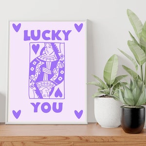 Trendy Retro Grote Wall Art / Paarse Queen of Hearts / Lucky You Art Print / Esthetische Digitale Art Print