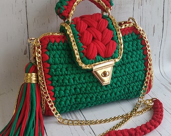 Bolso bandolera de crochet hecho a mano: bolso metálico de punto rojo y verde