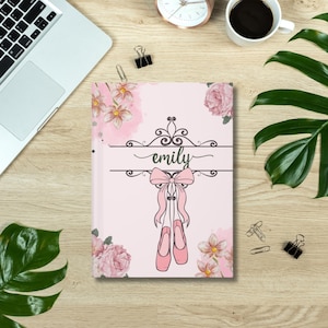 Carnet cartonné personnalisé de danseuse - Pages lignées, carnet de chorégraphies, journal de ballet, cadeau de danseuse, amateurs de danse, cadeau d'équipe de danse