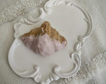 French Croissant Soy Candle: Handmade Pastry Home Decor