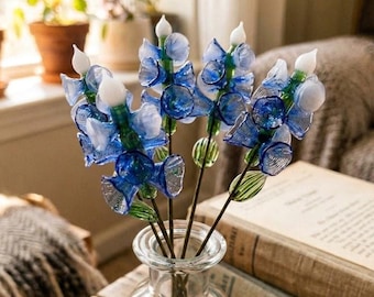 Handmade Glass Bluebonnet Flowers, Texas State Bouquet, Suncatcher Art (H:7.7 inches)