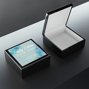Custom Blue Bat Mitzvah Gift with Hebrew Name - Jewish Gift for Bat Mitzvah Featuring Parsha - Personalized Bat Mitzvah Jewelry Box