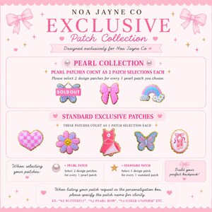 Op de afbeelding: Roze afbeelding met de tekst "NOA JAYNE CO EXCLUSIVE Patch Collection". Het toont verschillende geborduurde patches, waaronder een strik, een regenboog, een jurk en een vlinder. De patches maken deel uit van de Pearl en Standard Exclusive collecties.