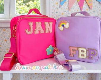 Personalisierte Lunch Box für Kinder - Personalisierte Lunch Bag mit Namen, Chenille Patches - Perfekt für den Schulanfang oder Geschenk für Mädchen!