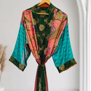 Weihnachtsgeschenke für Sie: Strandkleidung, Nachtwäsche, Patchwork-Morgenmantel, Bademode, Sommer-Sari, Seidenkimono, K-6323