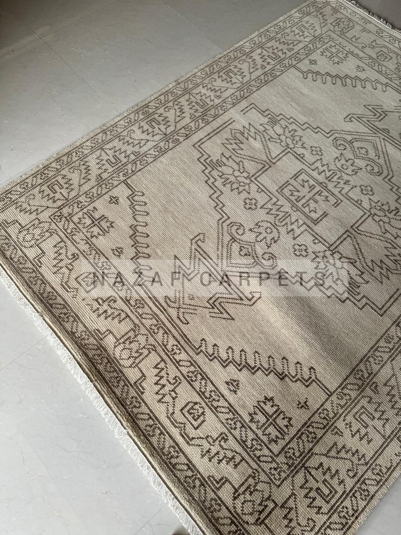 8x10 wool rugs medium pile, 8x10 vintage turkish rugs, 8 x 10 antique oushak rug, custom oushak rug, vintage turkish rug 8x10, 9 x 12 rug, custom hand knotted rug, turkish rug, vintage turkish rug 9x12 , antique turkish rug 8x10 , 9x12 turkish rug vintage