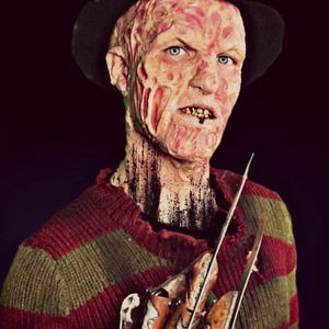 Freddy-Inspired Burned Cheeks – 2-Piece Silicone Prosthetic Set | Syncap Encapsulated | SFX Makeup FX | One-Time Use