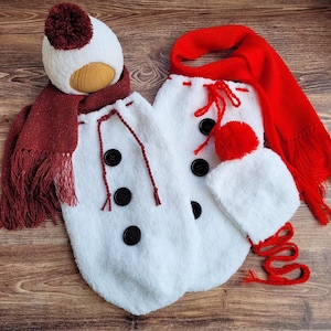 Snowman newborn outfit. Christmas photo props