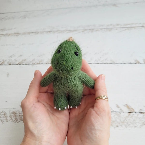 PDF. Modèle de tricot de dinosaure. Tutoriel sur les animaux. Modèle de jouet Amigurumi. Dragon