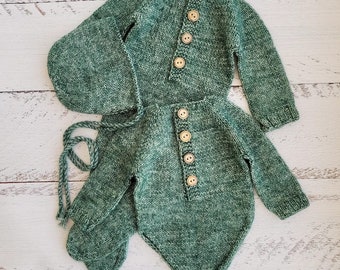 Green soft bonnet with romper, Newborn photo props.