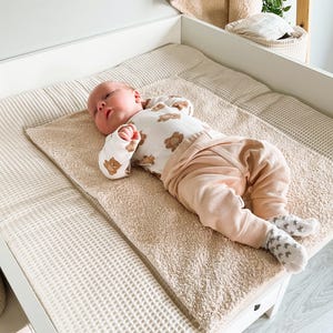 Verschoonmatje met drukknopen | verschoningsmatje | verschoningsmatje met drukknopen | kraamcadeau | kraamcadeau