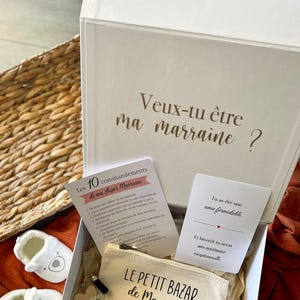 Godmother Gift Box - Original & Personalized Godmother Request - Surprise Box with Message - Future Godmother Baptism Gift Idea