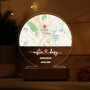 Regalo de aniversario para ella - Impresión de mapa personalizado para comprometidos - Luz nocturna personalizada - Regalo para novia novio - Regalo de mapa de viaje - Regalo de pareja