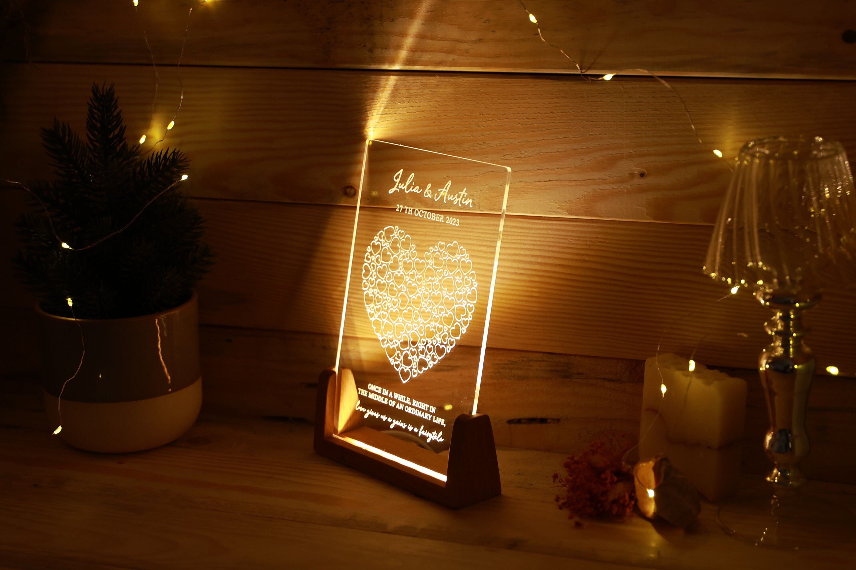 Discover Foto o Nombre Personalizado Placa Acrílica con Base Iluminada, Pareja Aniversario, San Valentín Regalo