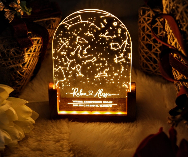 Lámpara de carta de constelación personalizada Mapa de estrellas de regalo en luz nocturna Regalo para novio / novia Regalo de carta de estrellas para parejas imagen 7