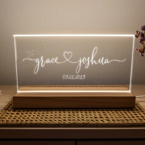 Personalized Name and Date Light, Two Names Sign Gift, Acrylic Keepsake Gift for Couple, Wedding Decor, Anniversary Gift, Romantic Gift Idea