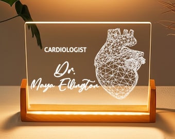 Heart Surgeon Personalized 3D Lamp - Unique Doctor Gift - Heart Surgery Gift - Customized Gifts for Heart Doctor - Cardiologist Gift Ideas