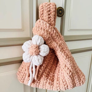 Japanese Knot Bag with Puff Flower - Crochet Pattern PDF with FREE VIDEO - Top pick for Beginners & perfect New Year Gift ! - English
