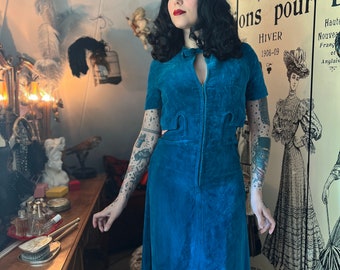 1960 Vintage wet velvet dress