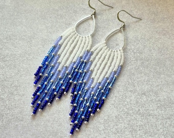 Handgemachte Blaue Perlen Creolen: Boho Tschechischer Glasschmuck