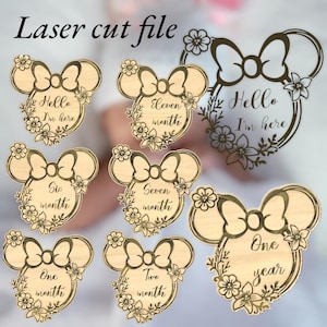 Pacote SVG de marco do primeiro ano | Desenhos de crescimento mensal do bebê | Arquivos de corte digital | Disney | Desenhos mensais do primeiro ano. MINIE MOUSE